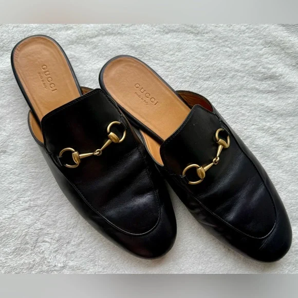 Gucci Women's Black Leather Loafers - Picture 2 of 9
